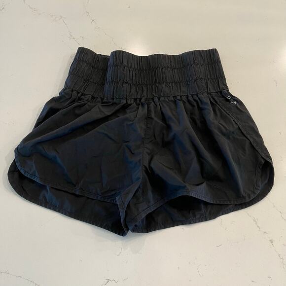 Free People The Way Home Shorts in Black Size Medium - Picture 2 of 8